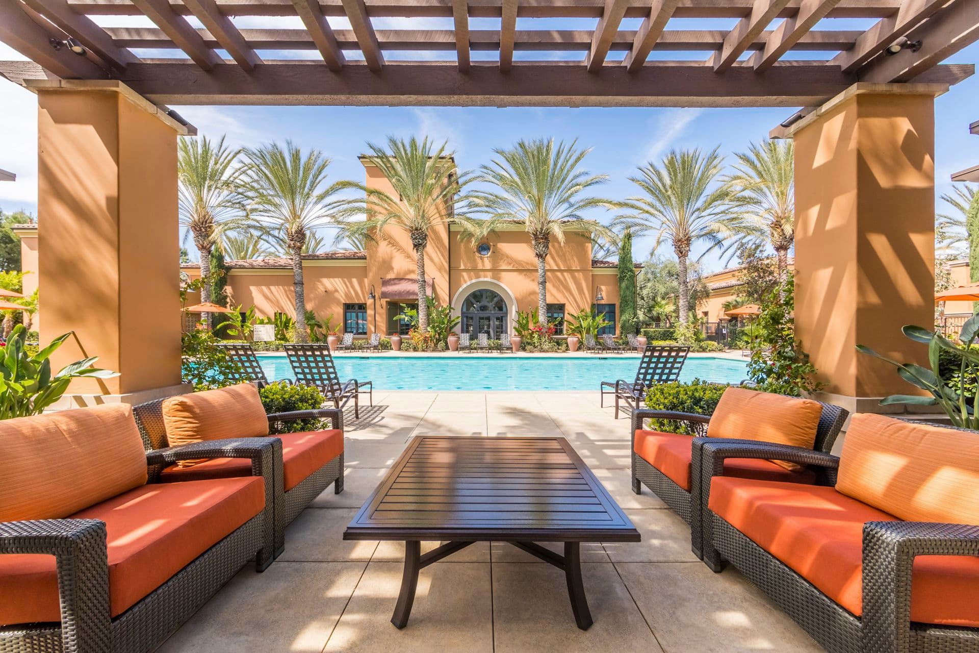 Palmeras in Irvine mold claim information