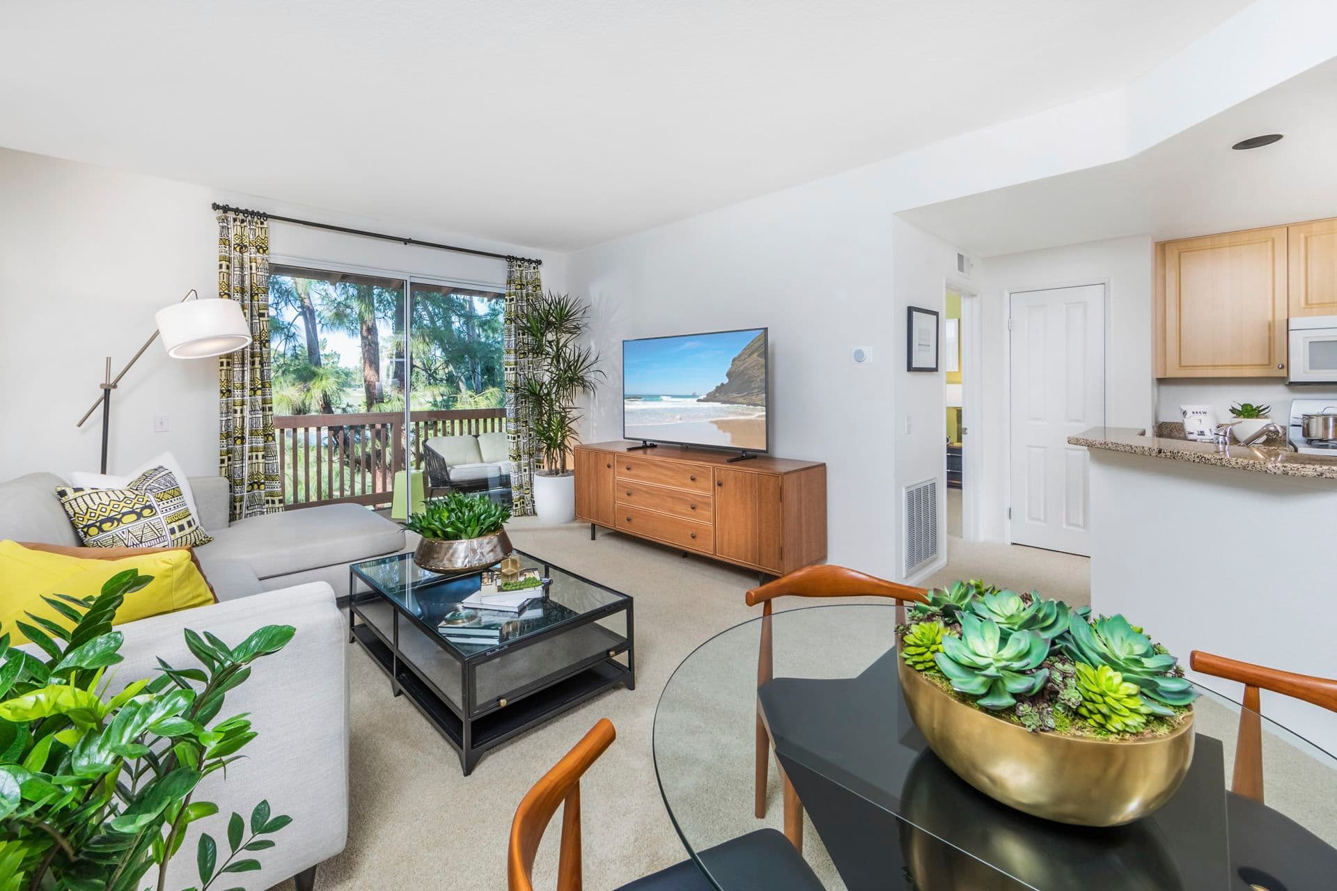 Rancho Monterey in Tustin mold claim information